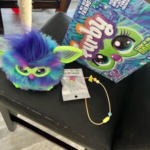 Glow-in-the-Dark Plush Toy - Blue and Green